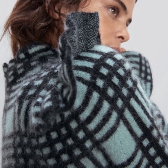 🔖 S ZARA Checked Wool Mohair Knit Sweater Green Aqua Ruffle Shoulder - Picture 6 of 16